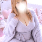ももあ