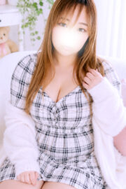 ももあ